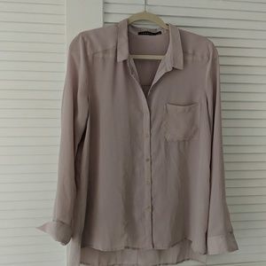 Mauve Trouve button up top